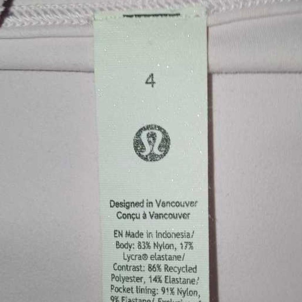 Lululemon Jacket - Picture 6 of 7
